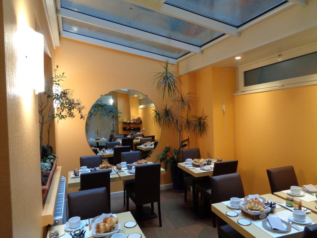 Hotel De Montaulbain Verdun Zewnętrze zdjęcie