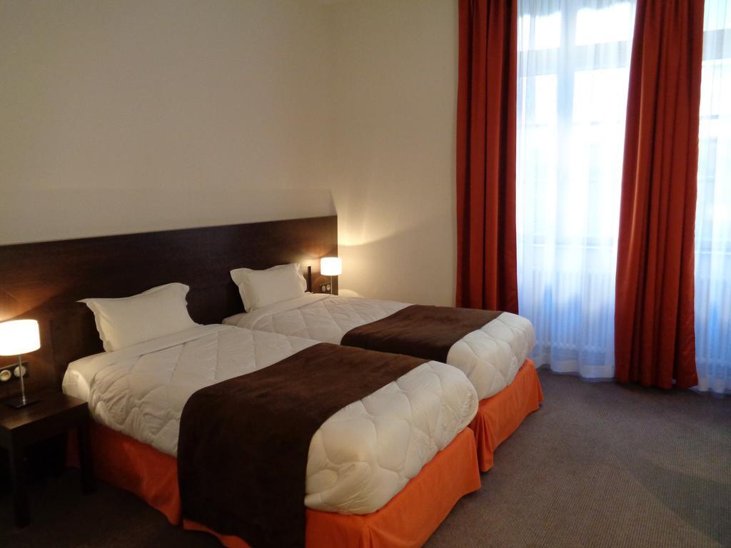 Hotel De Montaulbain Verdun Zewnętrze zdjęcie